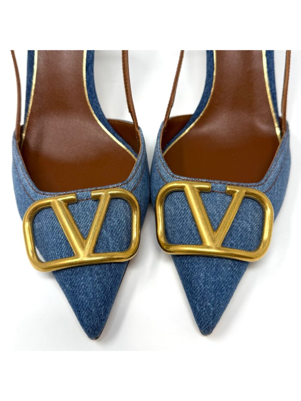 VALENTINO Garavani V Logo Gold & Denim Selleria Slingback Pumps Sz 39 - Picture 5 of 11